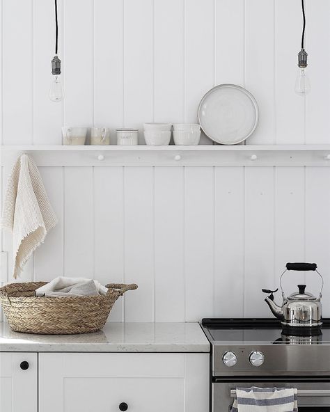 Coastal Farmhouse Style, Cannery Row, Cottage By The Sea, Country Living Magazine, Coffee Candle, White Cabinetry, On The Bright Side, White Living, Cottage Kitchen