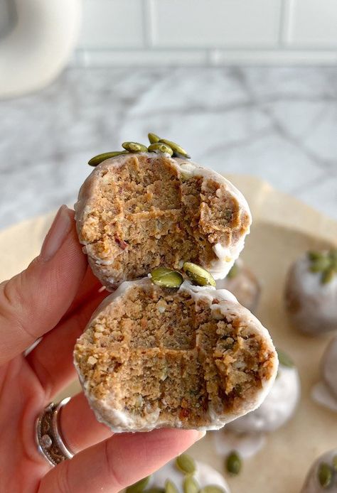 Happy Hormone Seed Cycling Donut Holes - Upbeet & Kaleing It Seed Cycling Bars, Hormone Healthy Snacks, Seed Cycling Balls, Seed Cycling Hormones, Seed Cycling Recipes, Seed Cycling, Beautiful Recipes, Protein Donuts, Easy To Make Snacks