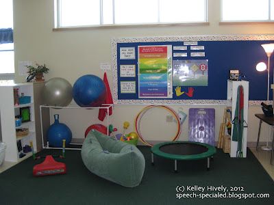 The Sensory Break Center -made from tools from yard sales, kids' closets as they outgrow items, and some purchased items from a small allowance given each year to spend on materials. Pinned by SOS Inc. Resources.  Follow all our boards at http://pinterest.com/sostherapy  for therapy resources. Sensory Nook, Snoezelen Room, Counselor Classroom, Big Classroom, Articulation Cards, Sensory Classroom, Sensory Equipment, S Blends, Timmy Time