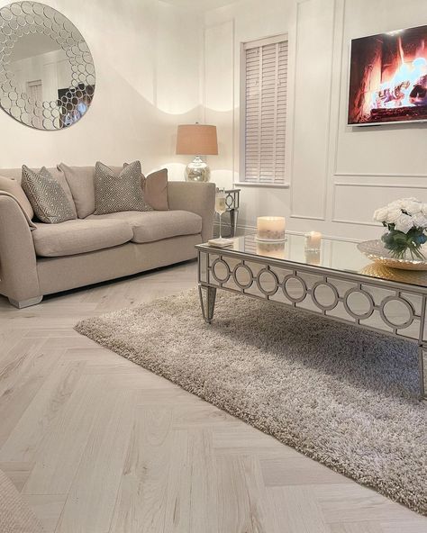 Revamp your living room with Herringbone Pearl Oak Laminate flooring! 🛋️✨ Laminate is a fantastic choice for living spaces, offering durability, easy maintenance, and stunning style. 🔎 Herringbone Pearl Oak Laminate Flooring 📸 @alexsimpsonhome #directwoodflooring #livingroomideas #flooring #laminateflooring #herringbonefloors #parquetflooring #flooringideas #livingroomdecor #housedecor #home #instahome Direct Wood Flooring, Flooring Laminate, Oak Laminate Flooring, Oak Laminate, Herringbone Floor, Stunning Style, Parquet Flooring, Wood Flooring, Laminate Flooring