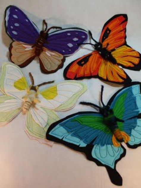 butter Fall Felt Crafts, Felt Butterflies, Felt Butterfly, Butterfly Tutorial, Wool Felt Projects, Wool Projects, Felt Patterns, Wool Crafts, Felt Applique