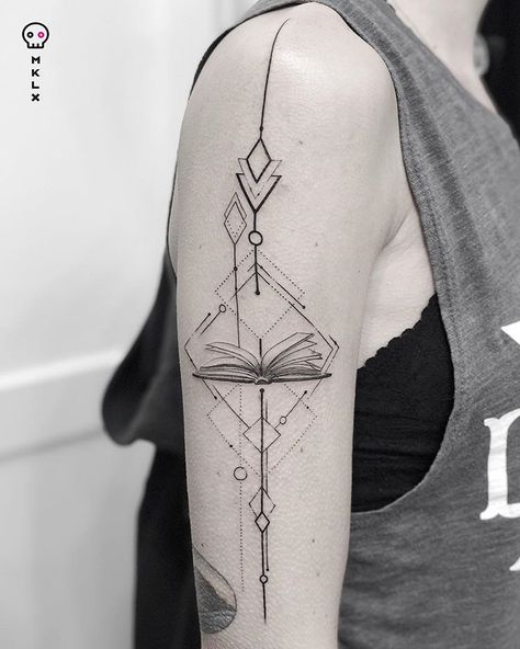 MILLIE ⋅ K. on Instagram: “Book ⋅ ☞ Ali ⋅ ⋅ ⋅ ⋅ ⋅ ⋅ #book #booktattoo #minimalism #mklx #geometry #geometrictattoo #reading #lineworktattoo #fineline #lines #QTTR…” Open Book Tattoo, Reader Tattoo, Book Inspired Tattoos, Book Lover Tattoo, Bookish Tattoos, Literary Tattoos, Tattoos For Lovers, Inspiration Tattoos, Tattoos Geometric