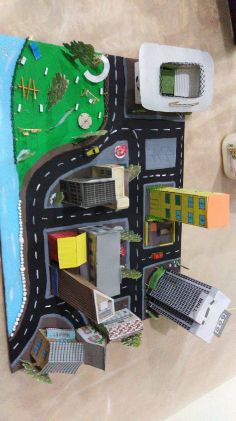 Cardboard City Buildings, Smart City Model For School, City Model For School Project, City Diorama, Science Exhibition Projects, Miniature City, Paper Town, Egyptian Crafts, Miniature Buildings