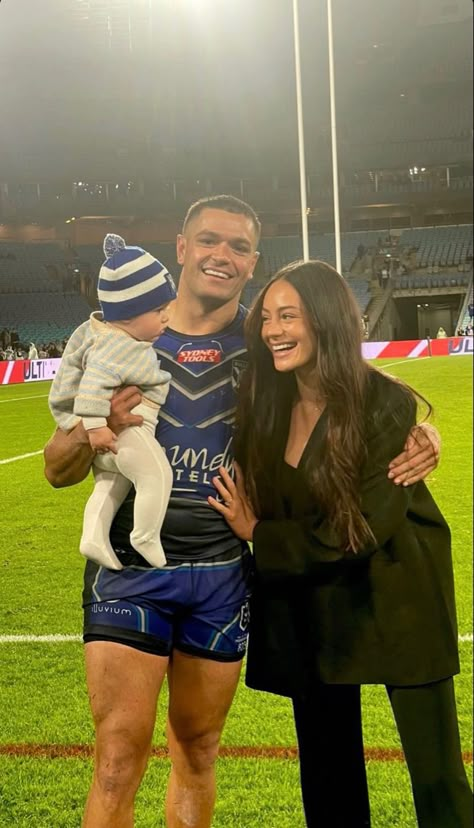 Football Family, Football Players Wife, Footballers Wife Aesthetic, Rugby Wife Aesthetic, Rugby Boyfriend, Rugby Couple, Rugby Wag, Football Wag Aesthetic England, Rugby Girlfriend