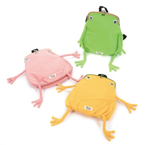 look at this boy Frog Items, Items Aesthetic, Frog Backpack, Frog House, Frog Pictures, Frog Decor, Otaku Mode, Tokyo Otaku Mode, Frog And Toad