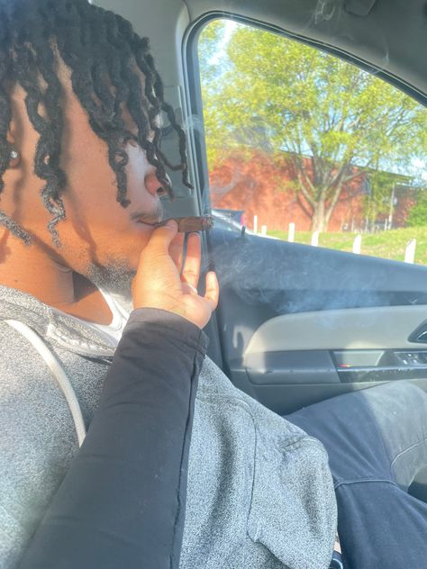 Smoker Boyfriend Aesthetic, Hood Bf Aesthetic, Dreadhead Boyfriend Couple, Dreadhead And Girlfriend, Dread Head Couples, Hood Love Aesthetic, Couples With Locs, Dreadhead Couples, Hood Couple Aesthetic