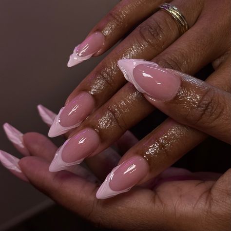 This set is screaming luxury learn how to grow your page and nail business by joining my BROADCAST CHANNEL💒💕 • BOOKING LINK IN BIO! • Check out my nail supply ✨ @nbisupplies • • - [ ] #nailtutorial #2024nailinspo #acrylicnails #nailaddict #nailporn #houstonnailtech #nailtrend #naillove #nailmeme #nailtechmemes #acrylictoes #nailschool #vbeautypure #glamnails #nailsnailsnails #htown#marblenails #nailsupplies #nailtips #nailmeme #nailtech #explorer #acrylictoes #frenchtips #summernails #vac... Nail Business, Acrylic Toes, School Nails, Gel Art, Vacation Nails, H Town, Glam Nails, Brown Nails, Pretty Acrylic Nails