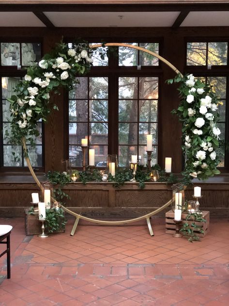 Wedding Arch Hoop Ideas, Circle Wedding Arch Sweetheart Table, How To Decorate Circle Arch, Event Styling Ideas, Circle Arch Wedding, Circular Wedding Arch, Arch With Greenery, Circle Wedding Arch, Ceremony Arch Decor