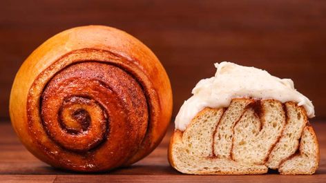 These May Be the Softest Cinnamon Rolls You Will Ever Make! - ChainBaker Cinnomon Rolls, Type Of Bread, Cinnamon Roll Bread, Making Bread, Baking Bread Recipes, Probiotic Foods, Types Of Bread, Cinnamon Bread, Cinnamon Buns