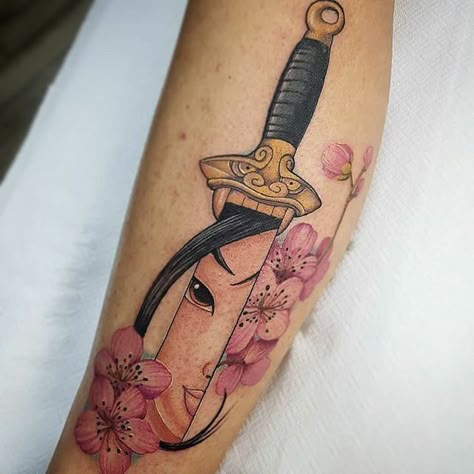 Mulan Inspired Tattoos, Mulan Tattoo Ideas, Mulan Tattoo, Disney Inspired Tattoos, Disney Sleeve Tattoos, Nostalgic 90s, Mommy Tattoos, Theme Tattoo, Mulan Disney