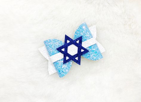 Hanukkah Hair Bows, Holiday Hair Bows, Hair Accessories For Girls, Holiday Hair, Jewish Holiday, Hanukkah Gifts, Holiday Hairstyles, Canada Day, Glitter Bow