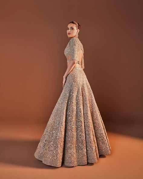 Faraz Manan Bridal, Net Jacket, Grey Lehenga, Faraz Manan, Brocade Lehenga, Bride And Groom Outfit, Net Lehenga, Indian Bridal Dress, Indian Bridal Wear