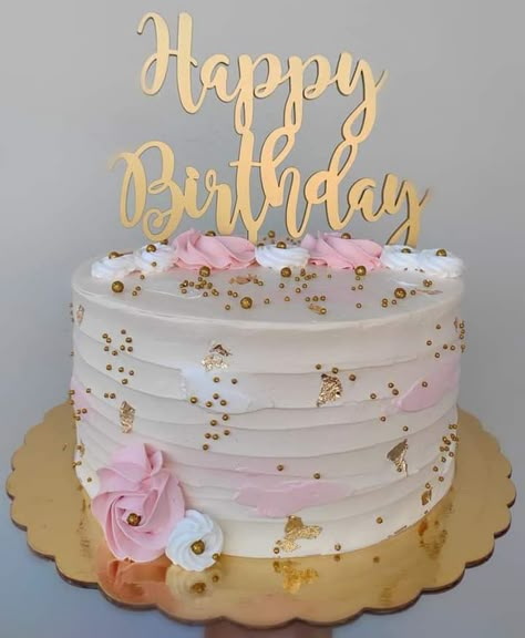 Birday Cake For Girl, Simple Birthday Cake Women, Girls 15th Birthday Cake, Simple 13th Birthday Ideas, Birthday Cake 13 Year Girl, Birthday Cake Ideas For 10 Year Girl, Cake For Girls Birthday 13, Birthday Cake 12 Yrs Old, Teen Girl Birthday Cake Ideas