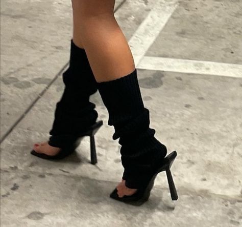 Senna Buckle Boots Outfit, Sock Heels, Blonde Long Hair, Social Media Ideas, Fashion Major, Fits Summer, Heels Aesthetic, Mode Turban, Shoes Heels Classy