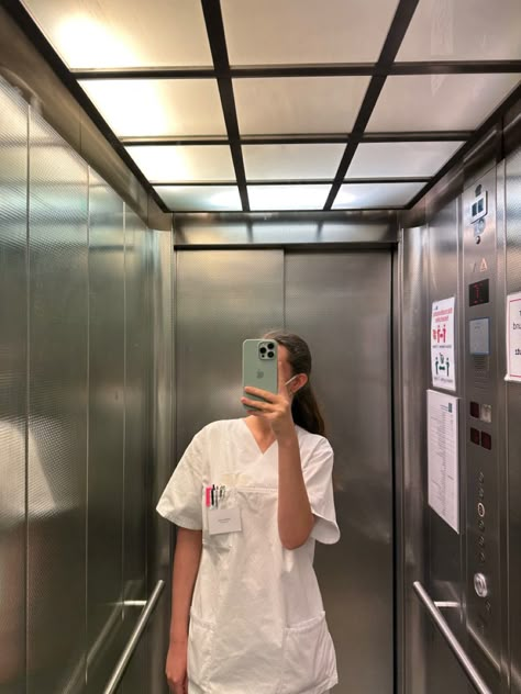 Hospital Life Aesthetic, Surgical Intern Aesthetic, Hospital Job Aesthetic, Hospital Work Aesthetic, Clinical Pharmacist Aesthetic, Medstudent Aesthetic, Clinical Aesthetic, Hospital Vibes, Med Student Aesthetic