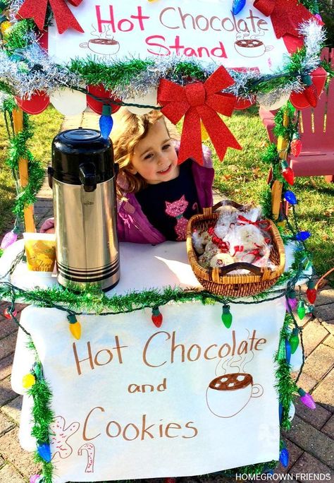 Hot Chocolate Stand Hot Chocolate Stand, Christmas Photoshoot Kids, Hot Cocoa Stand, Diy Hot Chocolate, Diy Hot Cocoa, Christmas Crafts To Sell, Cocoa Christmas, Stand Ideas, Christmas Kindergarten