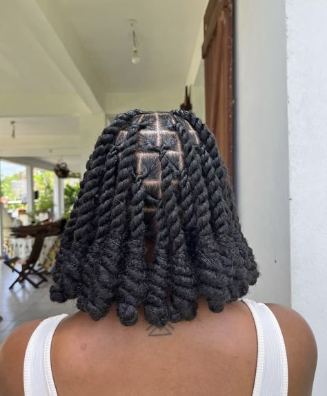 Invisible Locs Hairstyles, Invisible Locs, Soft Locs, Big Box Braids Hairstyles, Short Locs Hairstyles, Faux Locs Hairstyles, African Hair Braiding Styles, Braided Cornrow Hairstyles, Cute Box Braids Hairstyles