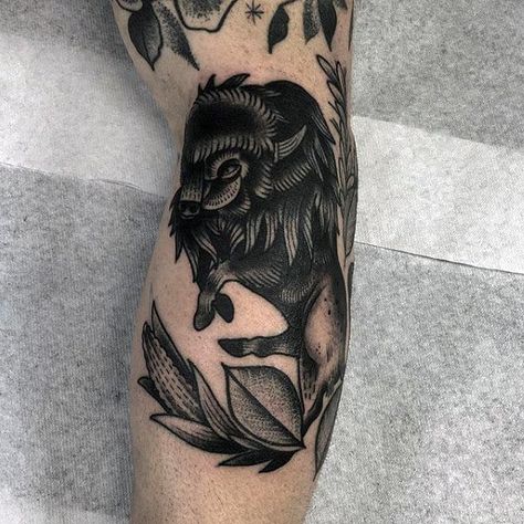 Bison Tattoo, Buffalo Tattoo, Torso Tattoos, Western Tattoos, Traditional Tattoo Sleeve, Elbow Tattoos, Old School Tattoo Designs, Tattoo Designs For Men, Horse Tattoo