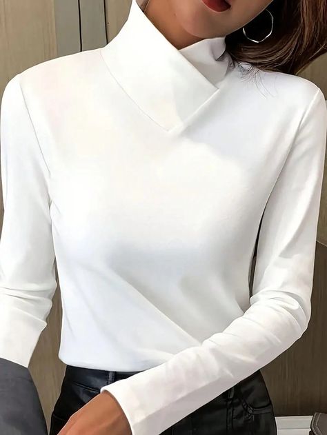 Mock Neck And T Shirt, Mock Neck Long Sleeve, Slim Fit Top, Long Sleeve Tops Casual, Weekend Style, Spring Shirts, Outfit Combinations, Long Sleeve Tees Women, Black White Pink