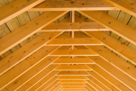 Constructing a Vaulted Ceiling | DoItYourself.com Roof Rafters, Exposed Wood Ceilings, Roof Truss Design, Garage Roof, Framing Construction, Building Roof, Roof Trusses, Hip Roof, Roof Structure