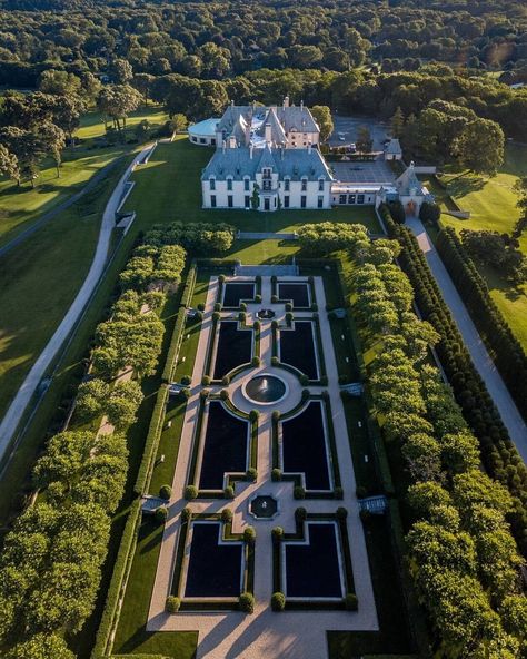 Oheka Castle Interior, Oheka Castle Wedding, Marriage Venues, York Castle, French Mansion, Lux Wedding, French Chateau Style, French Castle, Oheka Castle