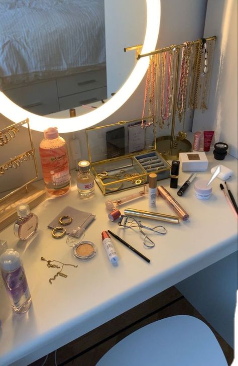 Vanity Table, Vanity, Desk, Mirror, Makeup, Make Up, Dressing Table