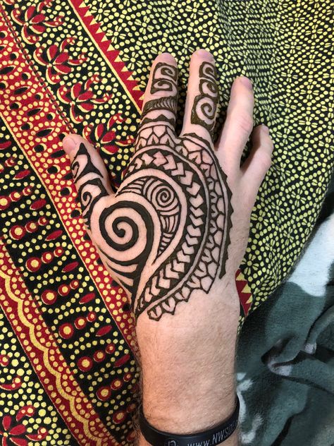 Mehendi Designs For Men Hands, Henna Male Designs, Henna Designs Masculine, Mehendi For Boys, Mehndi Designs For Boys, Men’s Henna, Masculine Henna, Mehndi Tatoos, Male Henna Designs