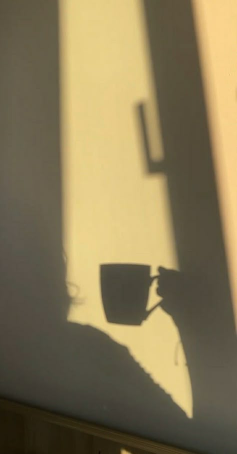 Fall Tea, Morning Aesthetic, Cloud Stickers, Minimal Photo, Morning Mood, Shadow Photography, Story Ideas Pictures, Shadow Pictures, Instagram Ideas Post