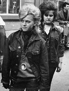 The Rockers 1950s Teddy Girl, Rock And, John Malkovich, Rocker Girl, Tokyo Street Fashion, Fashion 1960s, Denim Jacket Fashion, Teddy Boys, American Denim