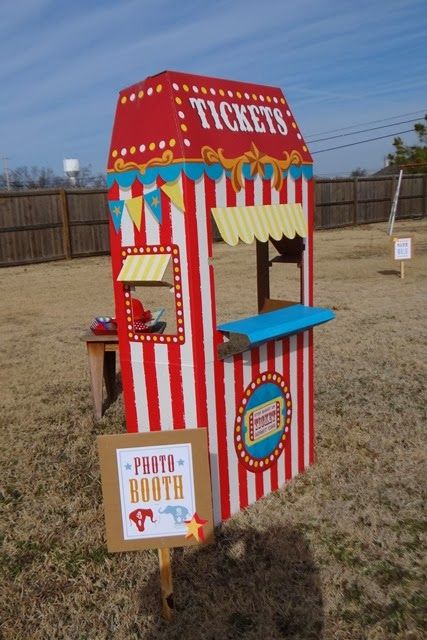 Carnival Ticket Booth, Vintage Circus Birthday Party, Carnival Ticket, Carnival Birthday Party Ideas, Circus Birthday Party Theme, Big Top Circus, Carnival Birthday Party Theme, Carnival Birthday Party, Circus Cake