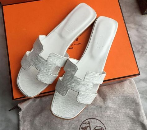 WHATSAPP us on +97155-8874878 for shopping and price details Hermes White Sandals, White Slippers Outfit, Hermes Slippers Women, Hermes Oran White, White Hermes Sandals, Hermes Flats, Hermes Aesthetic, Hermes Slides, Hermes Slippers