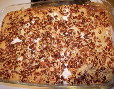 Apple Dump Cake, Pumpkin Pie Cake, Plain Girl, Pumpkin Crunch, Dump Cake Pumpkin, Pumpkin Eater, Amish Recipes, Walnut Creek, Dump Cake Recipes