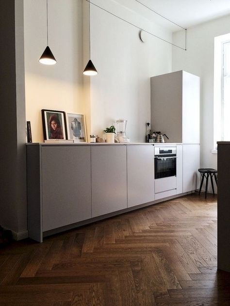 Modern Scandinavian Kitchen, Scandinavian Kitchen Design, Herringbone Wood Floor, Modern Kitchen Interiors, Kitchen Design Trends, Scandinavian Kitchen, Kitchen Design Decor, Kitchen Decorating, Kitchen Sets