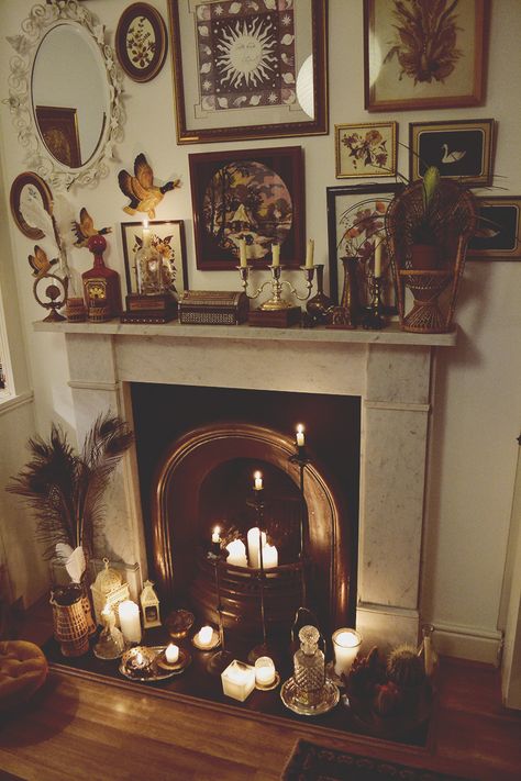 Witch Cottage, Hearth And Home, Witch House, Gothic Decor, Gothic House, A Living Room, My New Room, Decoration Design, House Inspiration