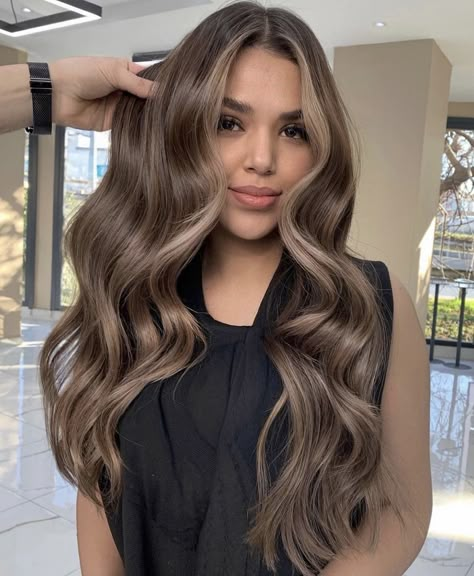 Bronze Hair Color, Balayage Hair Caramel, Balayage Hair Color Ideas, Hair Contouring, Mushroom Brown, Beige Hair, Bronze Hair, Balayage Hair Color, Brown Hair Looks