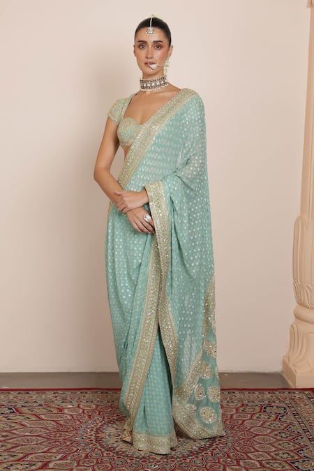 Buy Blue Blouse Raw Silk Embroidered Mirrorwork Bandhani Pattern Saree With For Women by Arpita Mehta Online at Aza Fashions. Aza Fashion Saree, Arpita Mehta Saree, Bandhani Saree Blouse Design, Bandhani Pattern, Arpita Mehta, Pakistani Fancy Dresses, Bandhani Saree, Indian Wedding Outfits, Desi Fashion