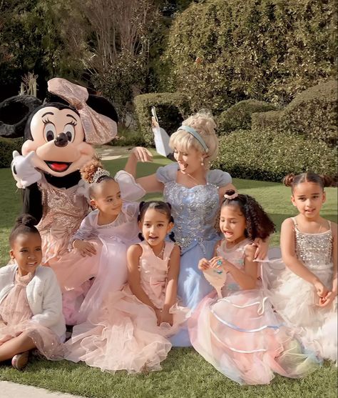 Boy Room Themes, Jenner Kids, Stormi Webster, Disney Birthday Party, Party 2023, Kardashian Kids, Disney Birthday, Rich Kids, Kendall Jenner Style