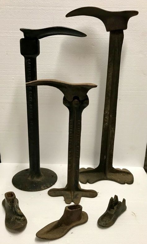 19TH C. ANTIQUE CAST IRON COBBLERS ANVIL AND MULTIPLE IRON FORMS LOT | eBay