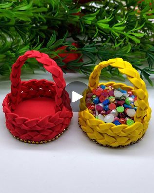 Basket Making Ideas, Wedding Giveaways Ideas, Wedding Flower Basket, Giveaways Ideas, Foam Paper, Foam Sheet Crafts, Mini Basket, Basket Making, Wedding Giveaways