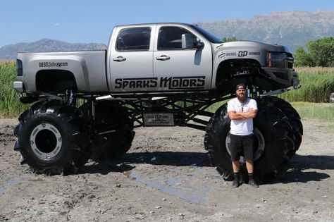 Winter Truck, Diesel Brothers, Studebaker Trucks, Jimny Suzuki, Truck Diy, Trucks Lifted Diesel, Diesel Mechanics, Mud Trucks, Jacked Up Trucks