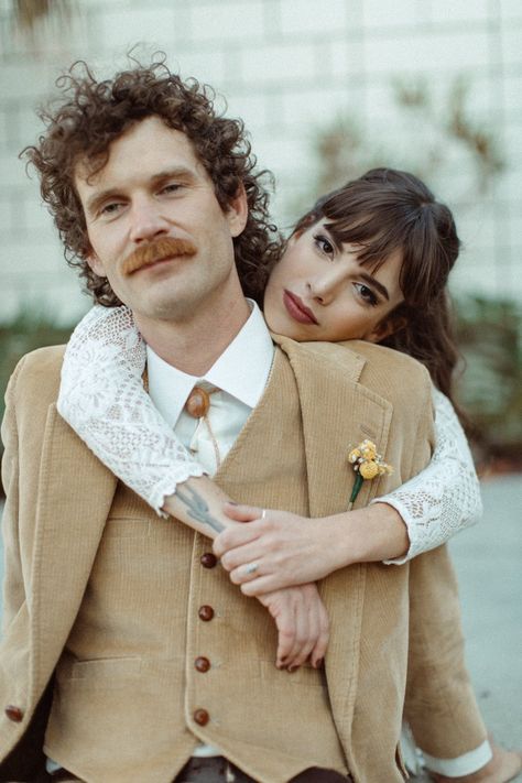 Daisies Photography, Boulder Wedding, Groom Fashion, Greenery Wall, Groom Photoshoot, Hipster Wedding, Fashion Bride, Artistic Wedding Photography, Indie Wedding