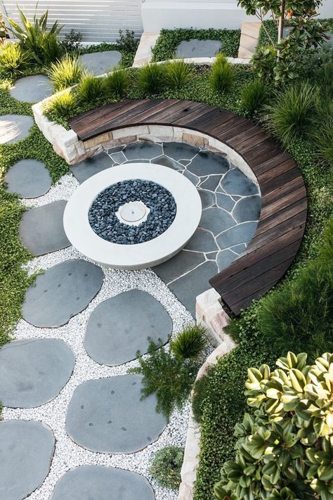 Bluestone Organic Stepping Stone | Cinajus Backyard Meditation Garden, Flagstone Paving, Black Basalt, Backyard Fireplace, Meditation Garden, Areas Verdes, Fire Pit Area, Backyard Garden Design, Garden Landscape Design