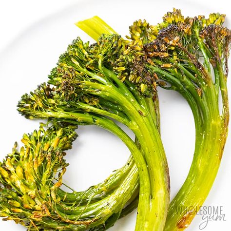 Roasted Broccolini Recipe (Baby Broccoli) | Wholesome Yum Roasted Broccolini Recipe, How To Cook Broccolini, Best Roasted Vegetables, Balsamic Vegetables, Rutabaga Recipes, Roasted Rutabaga, Tuscan Salmon Recipe, Baby Broccoli, Broccolini Recipe