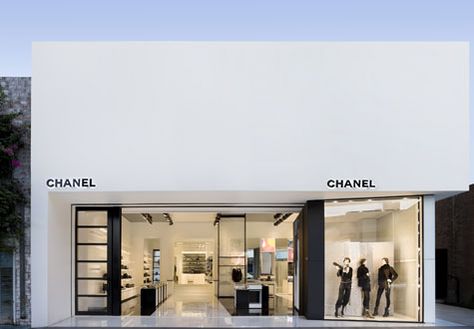 Chanel storefront - Los angeles Retail Facade, Shop Facade, Storefront Design, Interior Wallpaper, Chanel Store, Wallpaper Magazine, Retail Interior, Store Interior, Facade Design