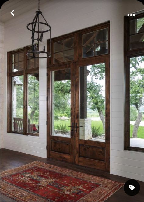 Hill Country Homes, Rustic Home Interiors, Interior Design Rustic, Ranch Style Homes, Country Style Homes, Country House Decor, Texas Hill Country, Country Home Decor, Build Your Dream Home