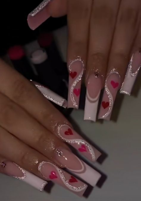 Baddie Nails Valentines Day, Simple Valentines Nails Acrylic, Valentine’s Day Nails Acrylic Square, Valentines Day Nails Jewels, Extra Valentines Day Nails, Valentine Baddie Nails, Pink Vday Nails Valentines Day, Extravagant Valentines Day Nails, Valentines Day Nails Extra