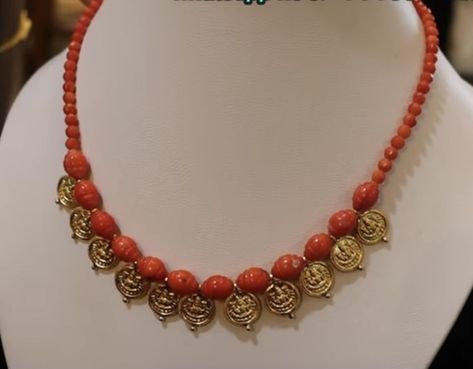 Pagadalu Necklace, Onam Jewellery, Beads Necklace Indian, Kasu Necklace, Kasu Mala, Ruby Jewelry Necklaces, Temple Jewellery Earrings, Coral Jewelry Set, Temple Jewelry Necklace