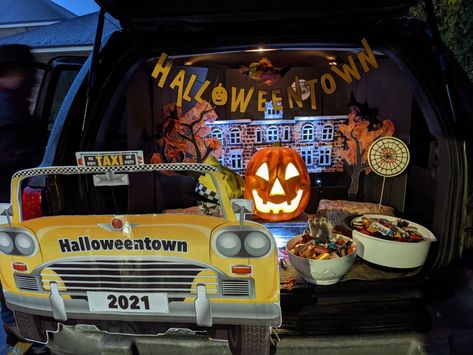 Halloween Town Trunk Or Treat Ideas, Halloweentown Trunk Or Treat Ideas, Halloween Town Trunk Or Treat, Trunk Or Treat Aesthetic, Halloween Town Movie, Trunk Or Treat Ideas, Treat Ideas, Halloween 1, The Trunk