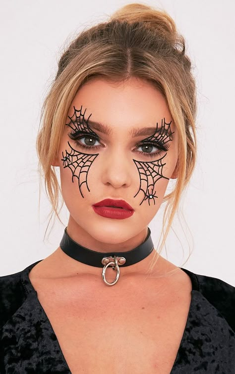 Spider Web Face Stickers Halloween Spider Makeup, Spider Web Makeup, Maquillage Halloween Simple, Web Face, Spider Makeup, Halloweenský Makeup, Holloween Makeup, Halloween Nails Diy, Cute Halloween Makeup