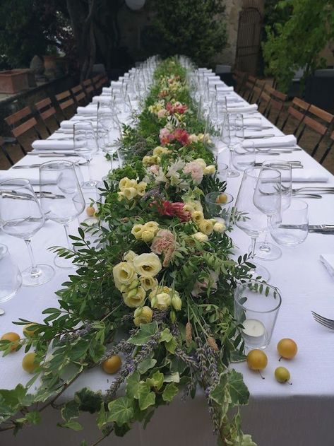 soft multicolored table runner with fruit - Tuscan wedding Hawthorne Flower, Wedding Plants, Wedding Runner, Floral Runner, Tuscan Wedding, Floral Table Runner, Plant Table, Floral Table, Ceremony Ideas